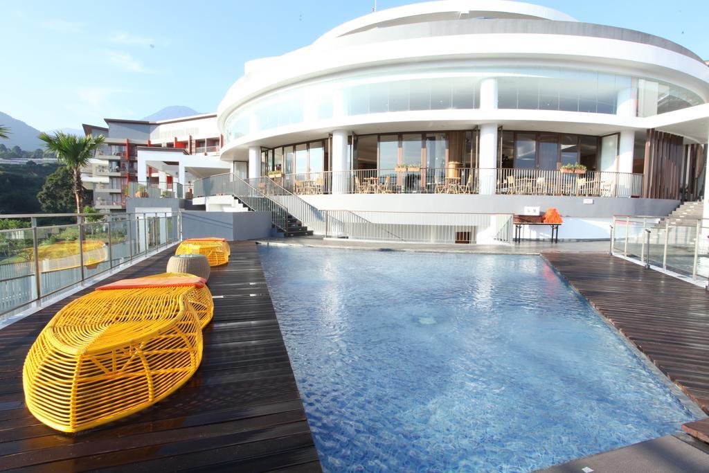 Pesona Alam Resort & Spa Puncak Exterior photo