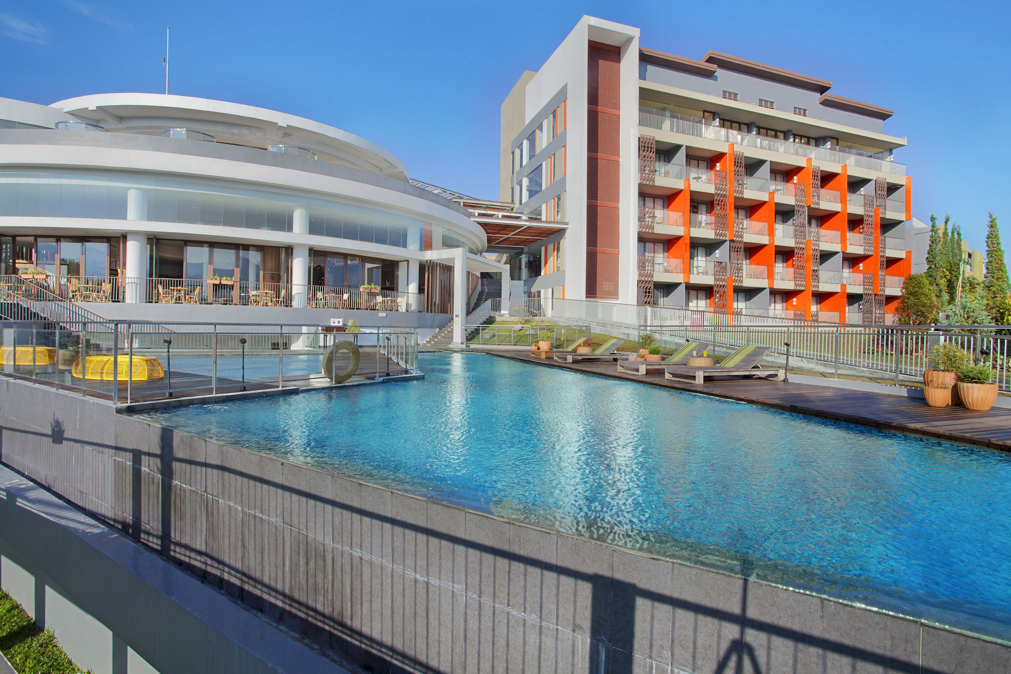 Pesona Alam Resort & Spa Puncak Exterior photo
